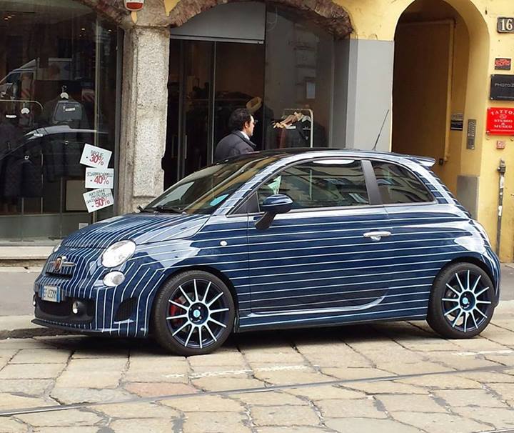 Lapo Elkann Fiat 500 gessata
