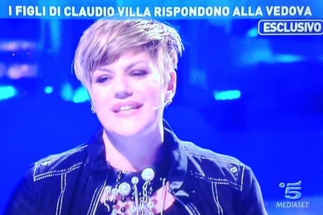 Manuela Villa attacca Patrizia Baldi a Domenica Live
