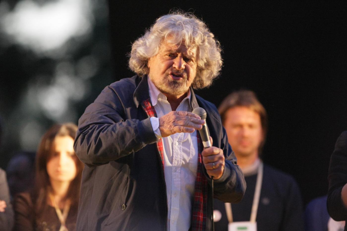 Beppe Grillo espelle il consigliere Defranceschi, azzerato il M5S in Regione Emilia Romagna