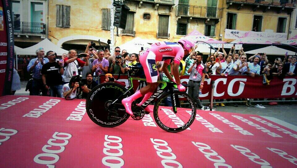 Giro d’Italia 2014, tappa 19: la cronoscalata a Quintana, ma che Aru!
