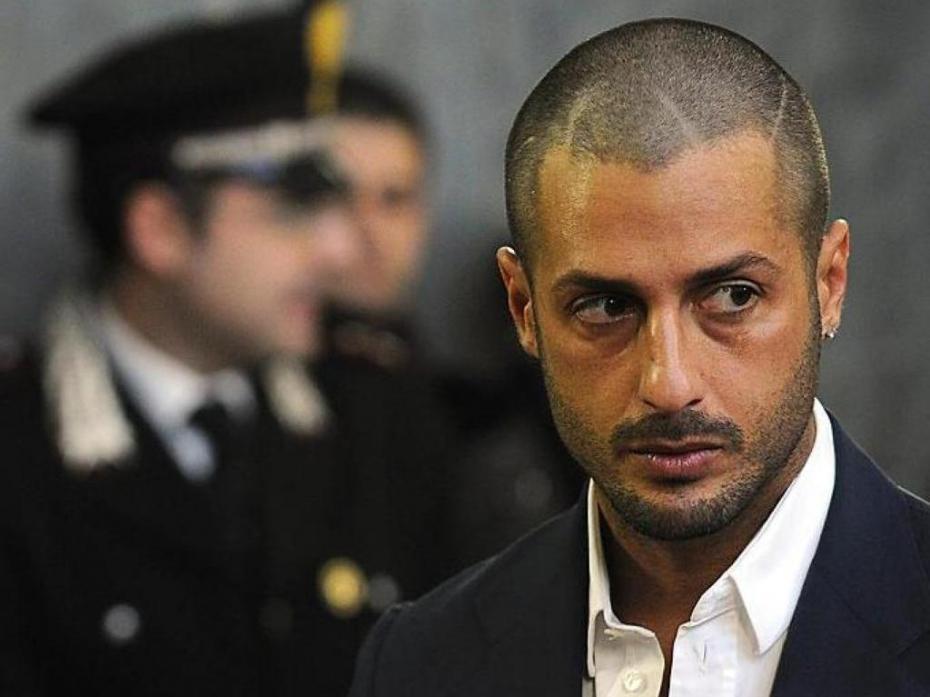 Fabrizio Corona, dal carcere la lettera choc: ‘Voglio giustizia e sono pronto a sacrificare tutto. Anche la mia vita’