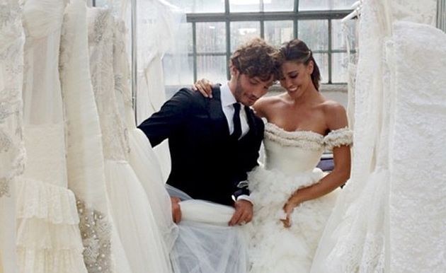 Belen Rodriguez e Stefano De Martino sposi per l’anniversario di matrimonio
