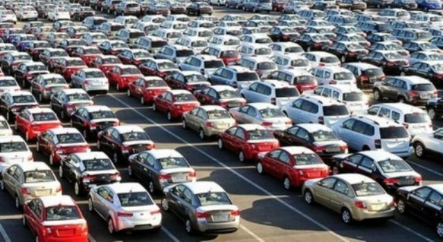 Crisi auto: aumentano i prezzi delle vetture