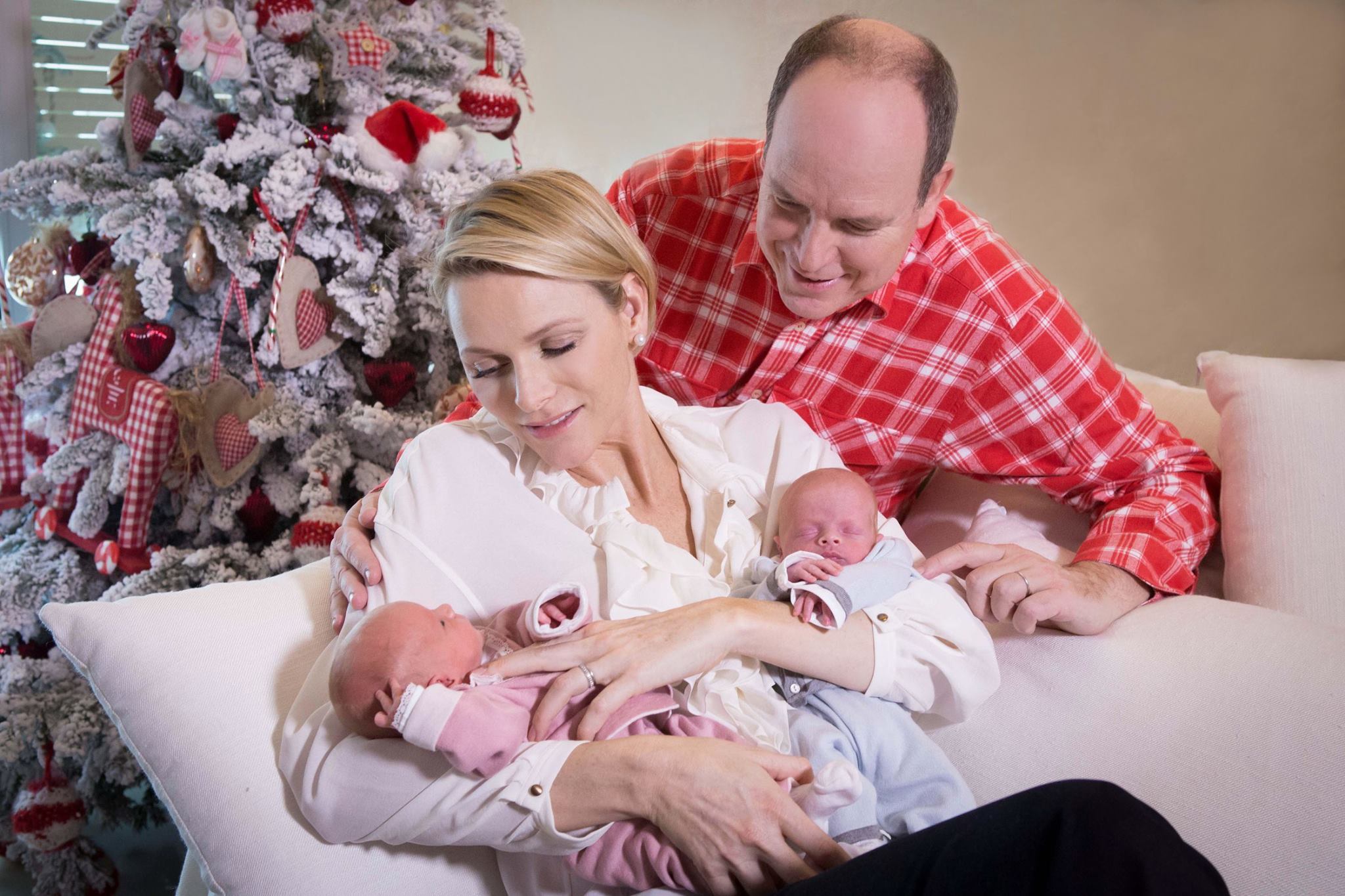 Alberto di Monaco e Charlene genitori: i gemelli presentati ufficialmente