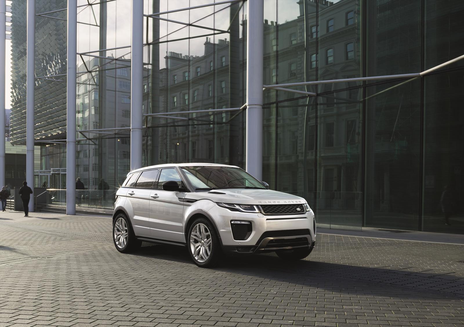 Range Rover Evoque 2015: motori e scheda tecnica