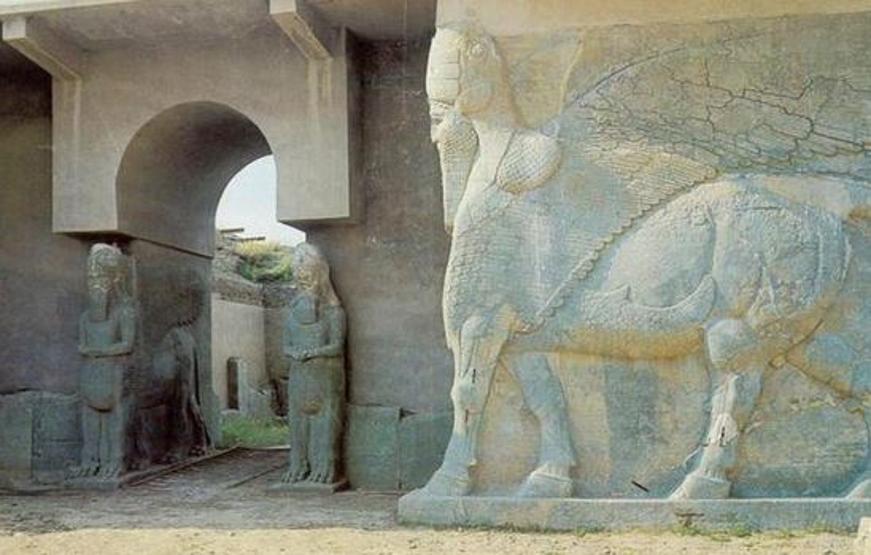 Iraq: Isis distrugge il sito archeologico di Nimrud