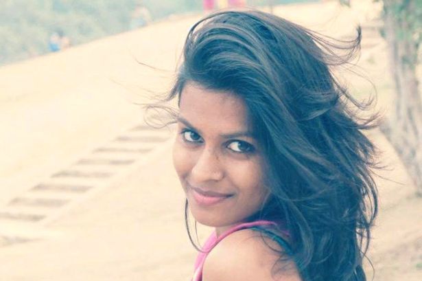 Violenza sulle donne in India: studentessa prende per i capelli il molestatore e lo porta dalla polizia