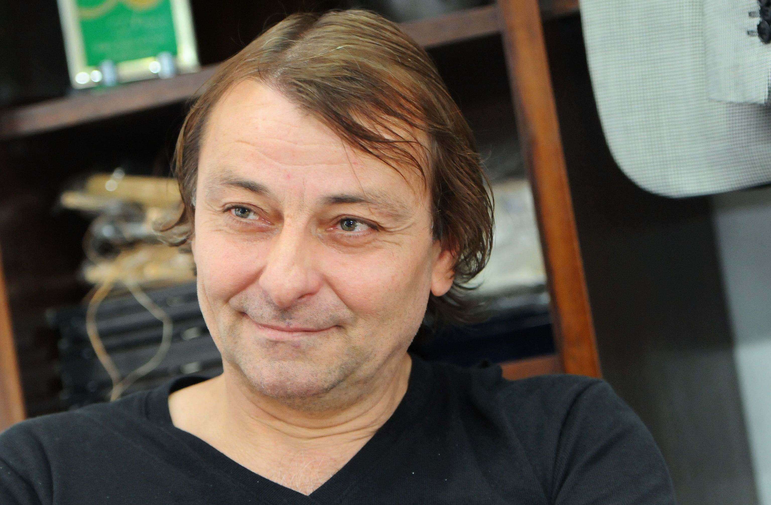 BATTISTI: PRESENTA LIBRO E INSISTE PER AMNISTIA ITALIA