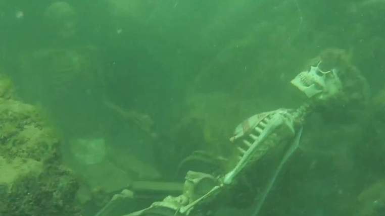 Trovati due scheletri che prendono il te nelle acque del fiume Colorado