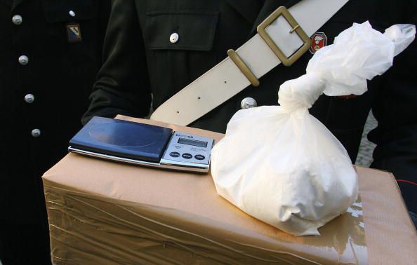 Bimbi usati come corrieri della droga