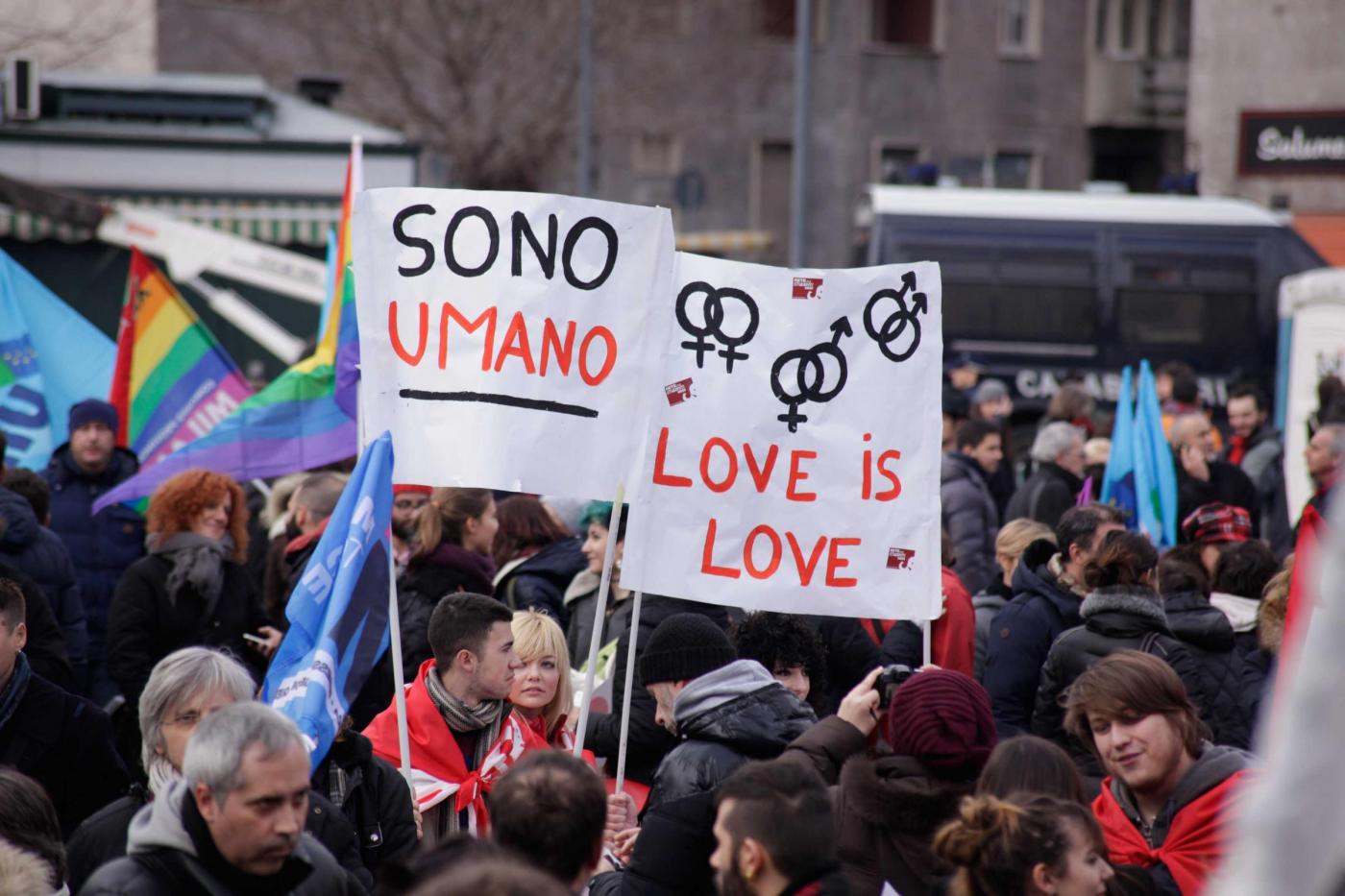Giornata mondiale contro l’omofobia, cosa si celebra e perché è ancora necessaria