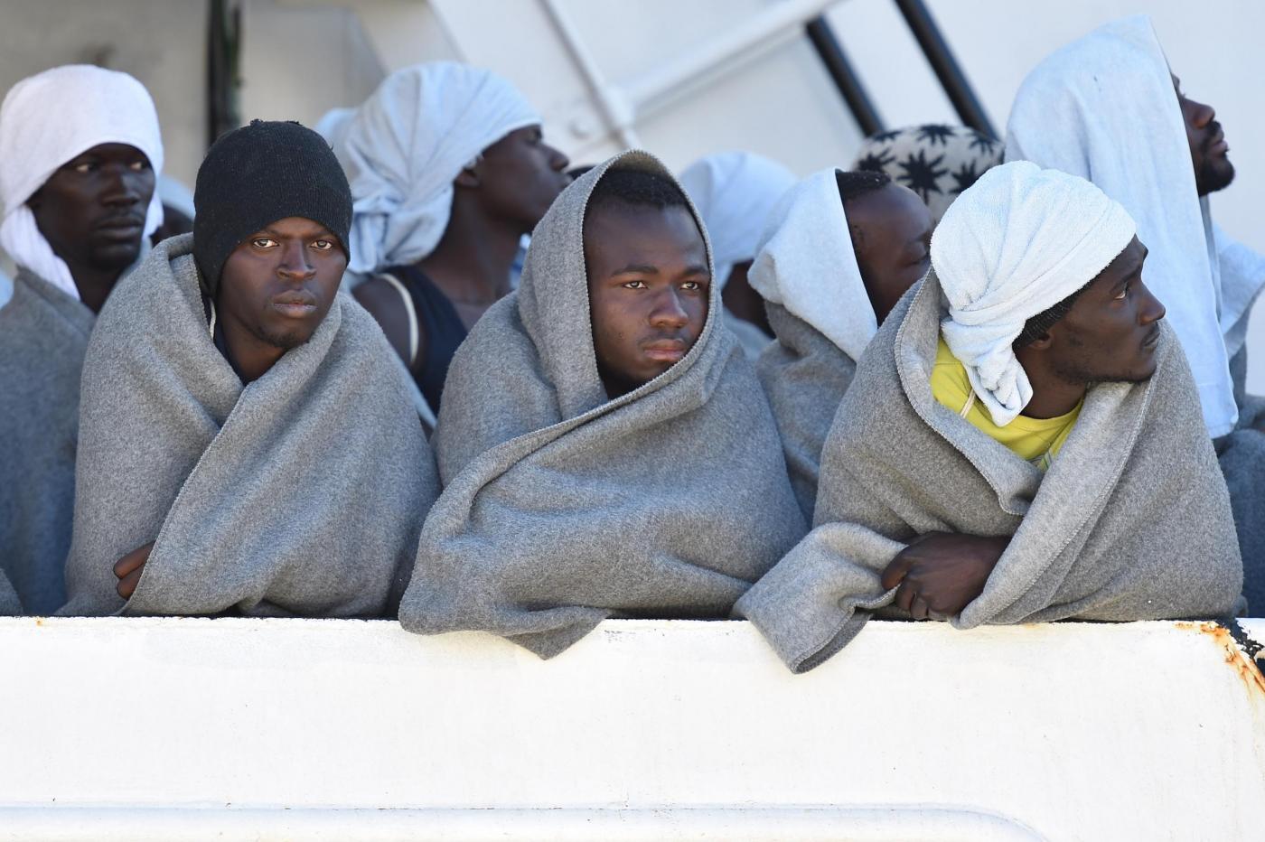 Migranti, il giudice concede permesso di soggiorno a un 24enne del Gambia perché povero