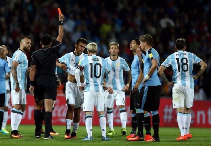 Dybala espulso al debutto con l'Argentina