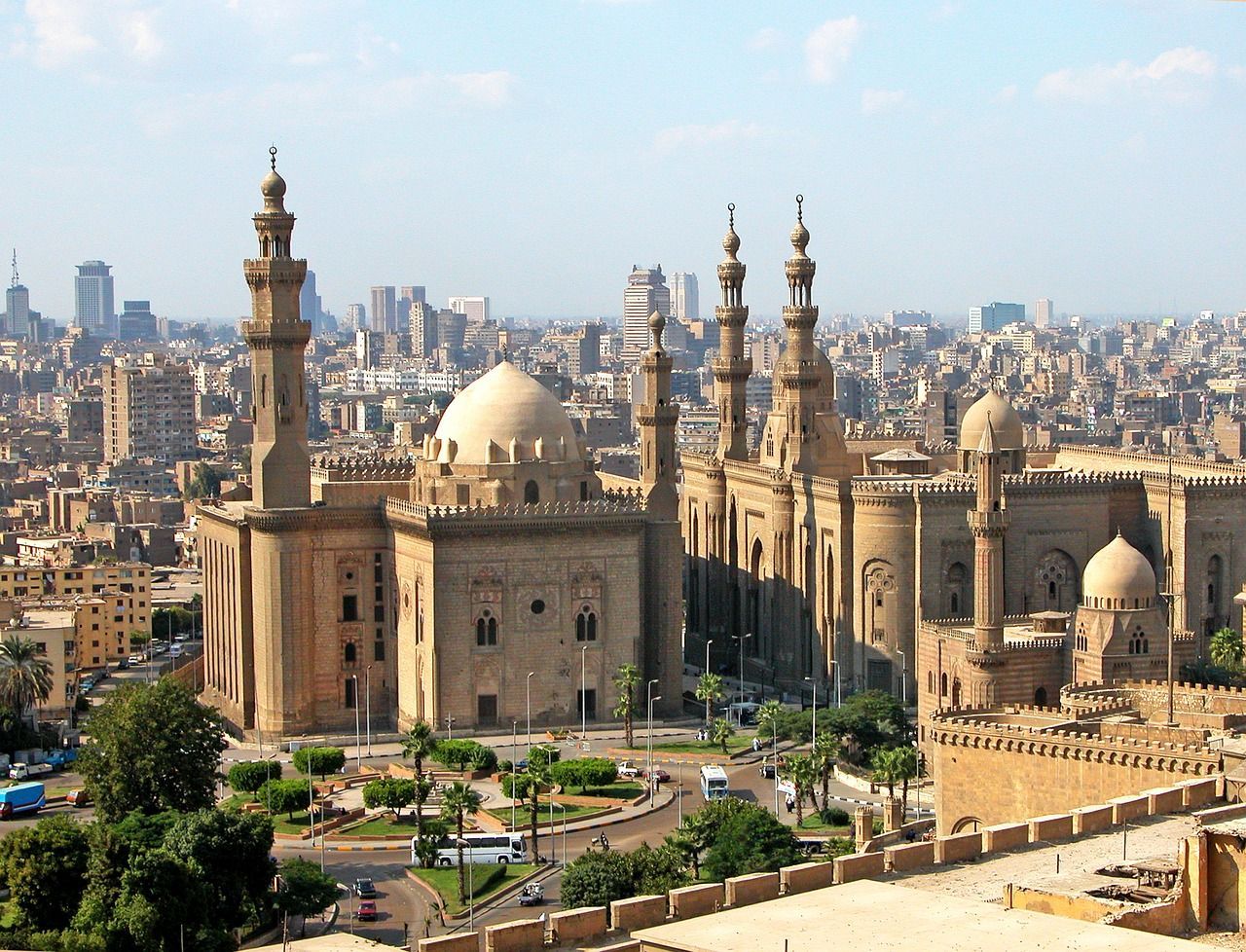 Egitto: attacco a bus con cristiani copti, 25 morti
