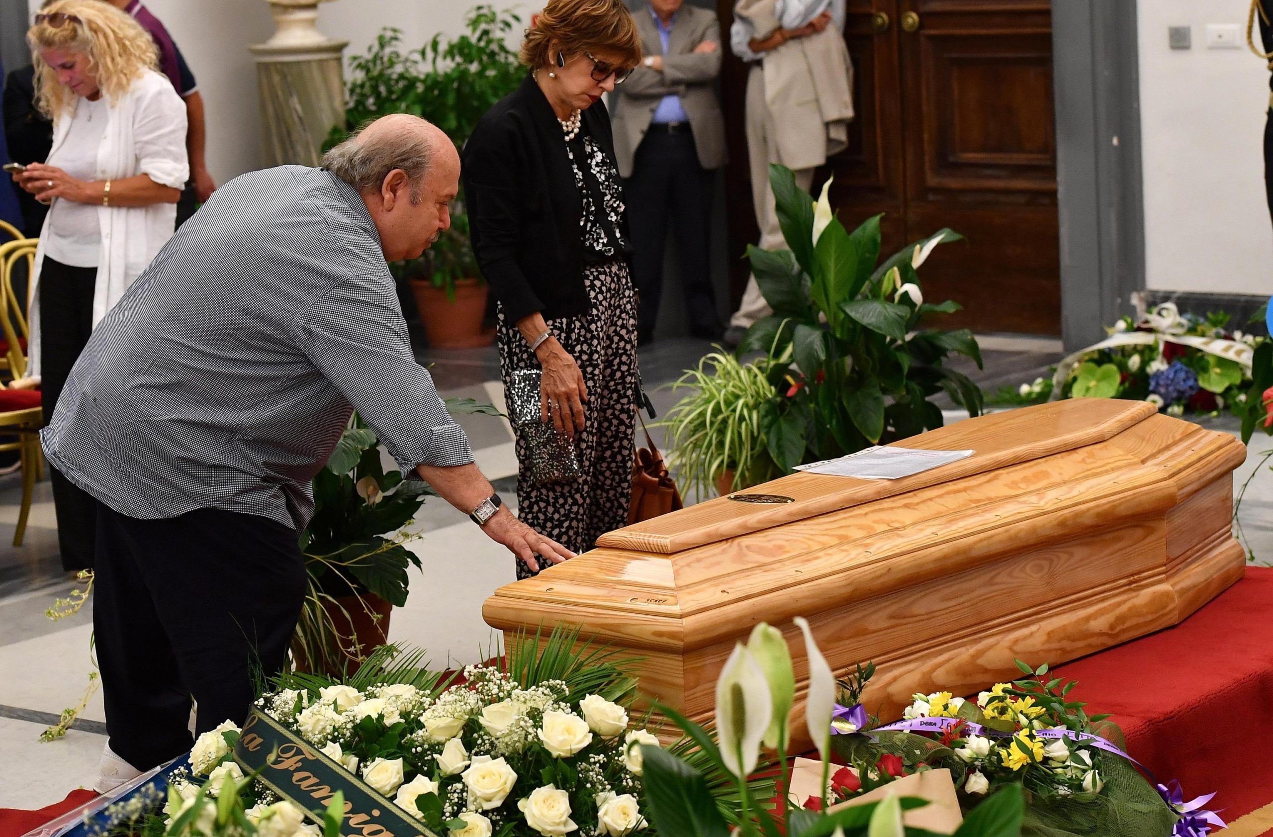 Paolo Villaggio: funerali con cerimonia laica alla Casa del Cinema