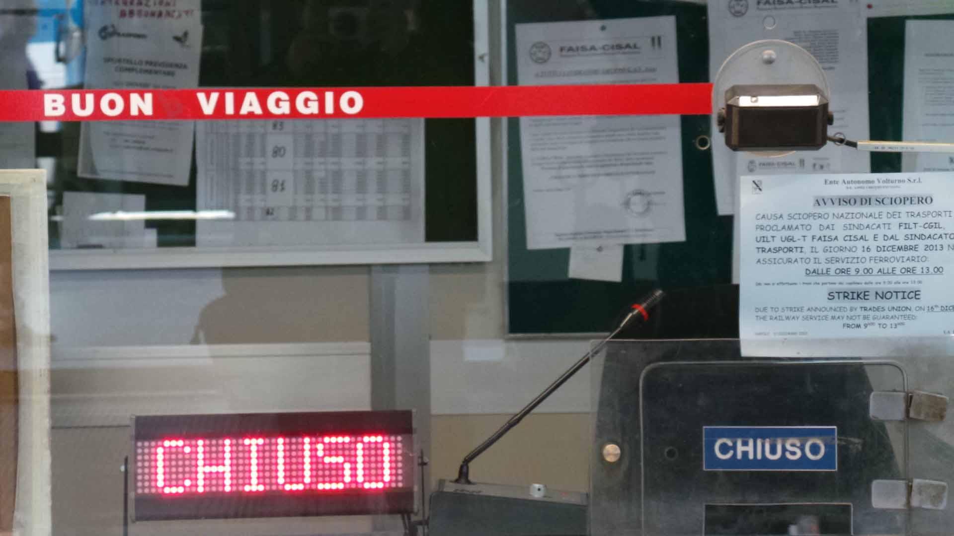 Sciopero Napoli 26 settembre 2017: metro, circumvesuviana e funicolare a rischio per 24 ore