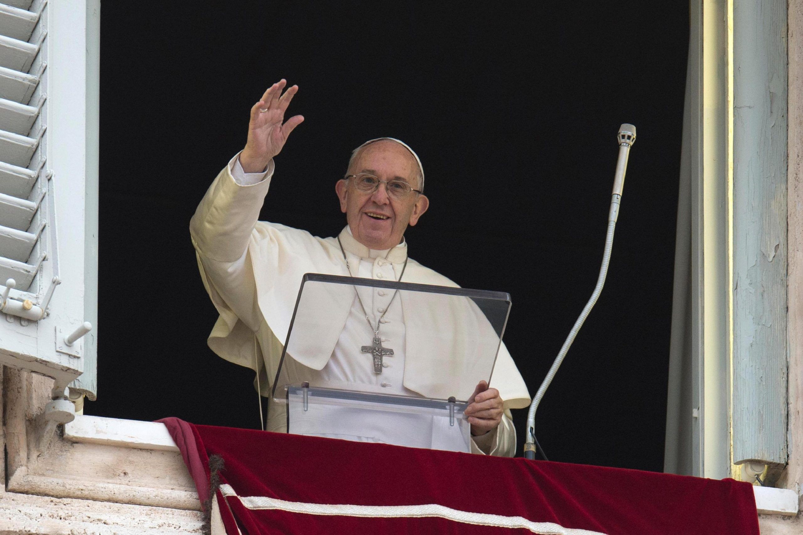 Papa Francesco: ‘Ogni venerdì incontro le vittime dei preti pedofili’