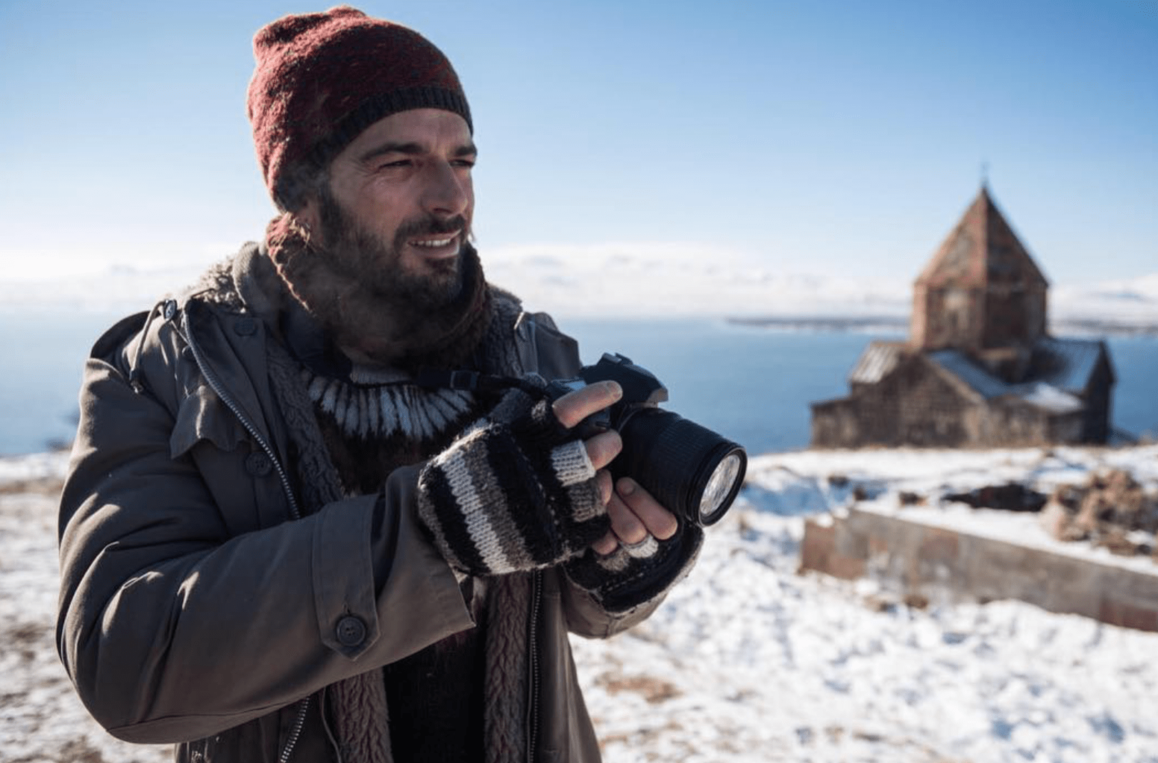 luca argentero derubato della sua identità in rete