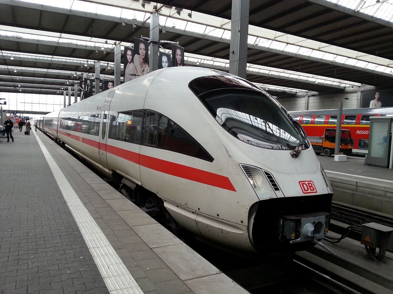 Assunzioni ferrovie tedesche 2018 assumono 15mila persone di cui 2mila over 50