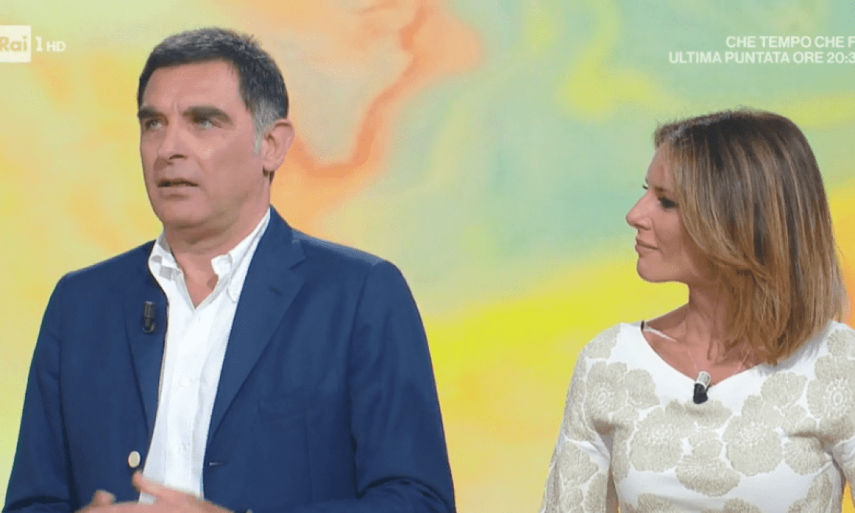 Tiberio Timperi Lascia Uno Mattina In Famiglia Dedico Questi Anni A Mio Padre Flavio Nanopress