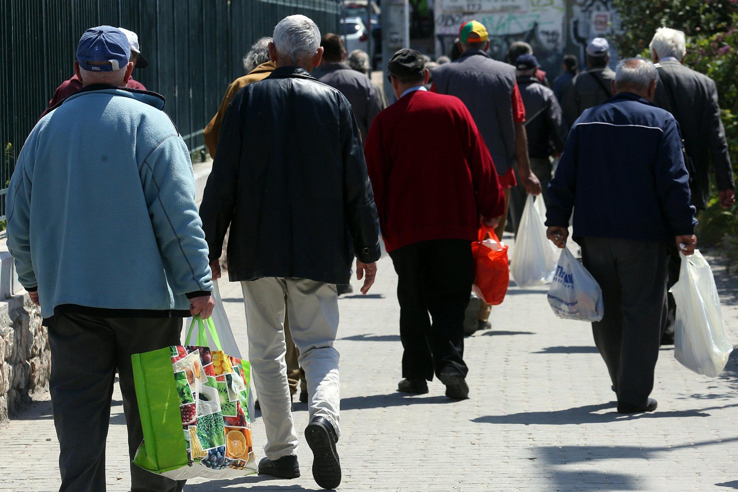 Istat: in Italia oltre 5 milioni di poveri, è il dato più alto dal 2005