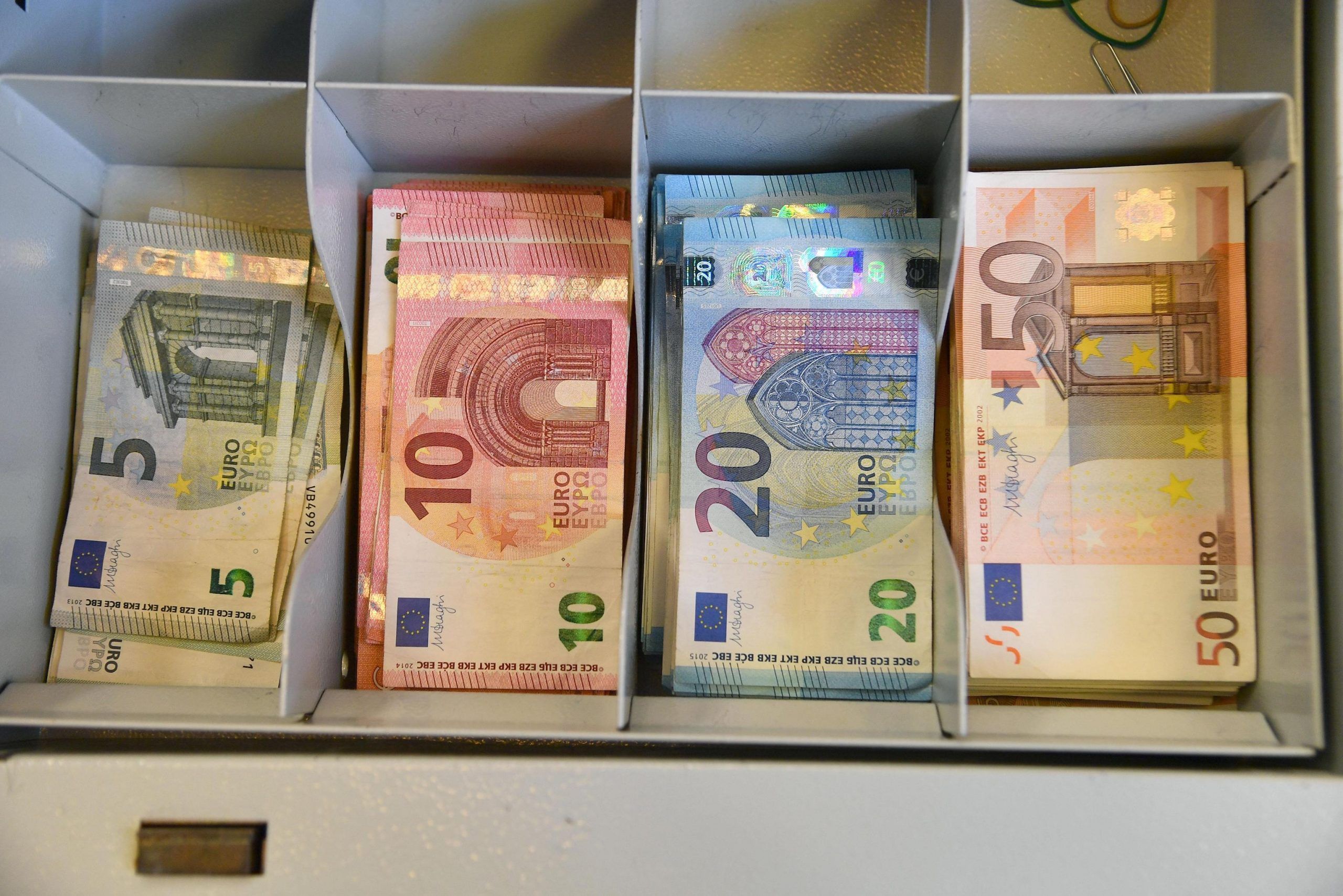 Trovano un libretto al portatore con mille lire: potrebbe valere 600mila euro