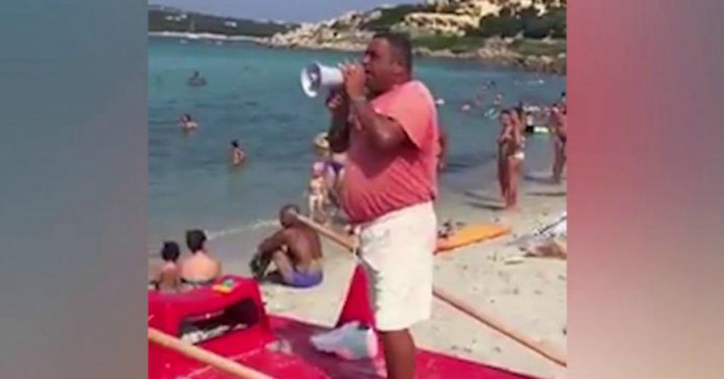 bagnino sigarette spiaggia