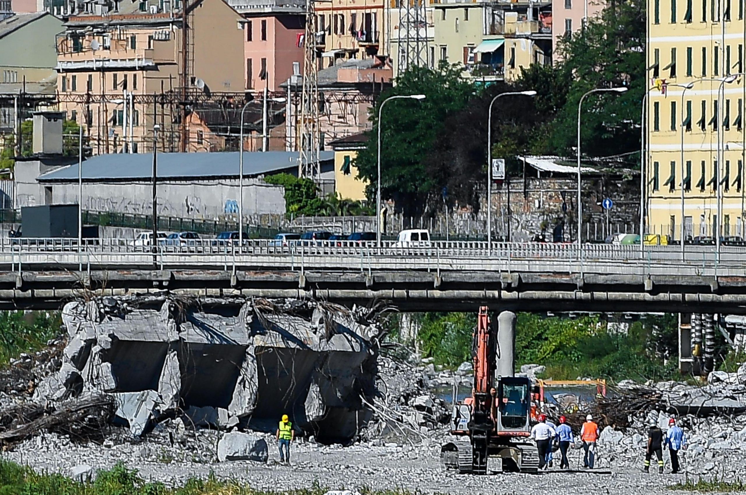 Ponte Morandi, la commissione perde un altro pezzo: Santoro indagato, si dimette