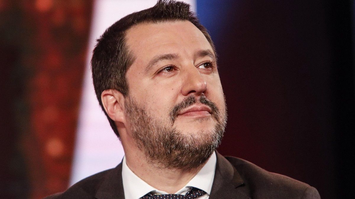 Nave Diciotti, retromarcia di Salvini: non vuole più essere processato