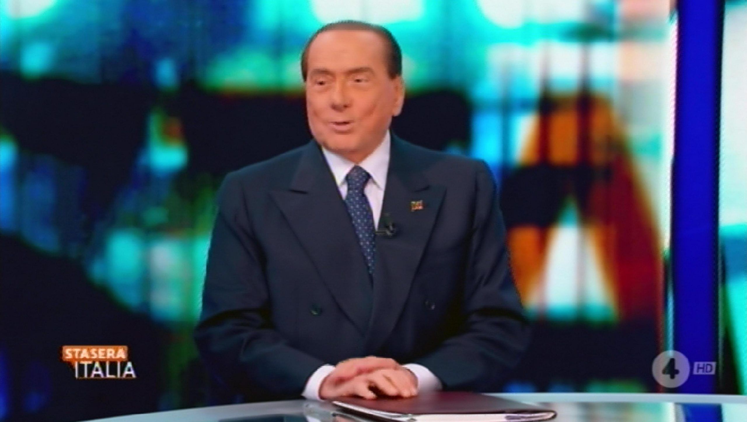 Silvio Berlusconi: “Conte un burattino, Di Maio inclassificabile. Italiani vergognatevi”