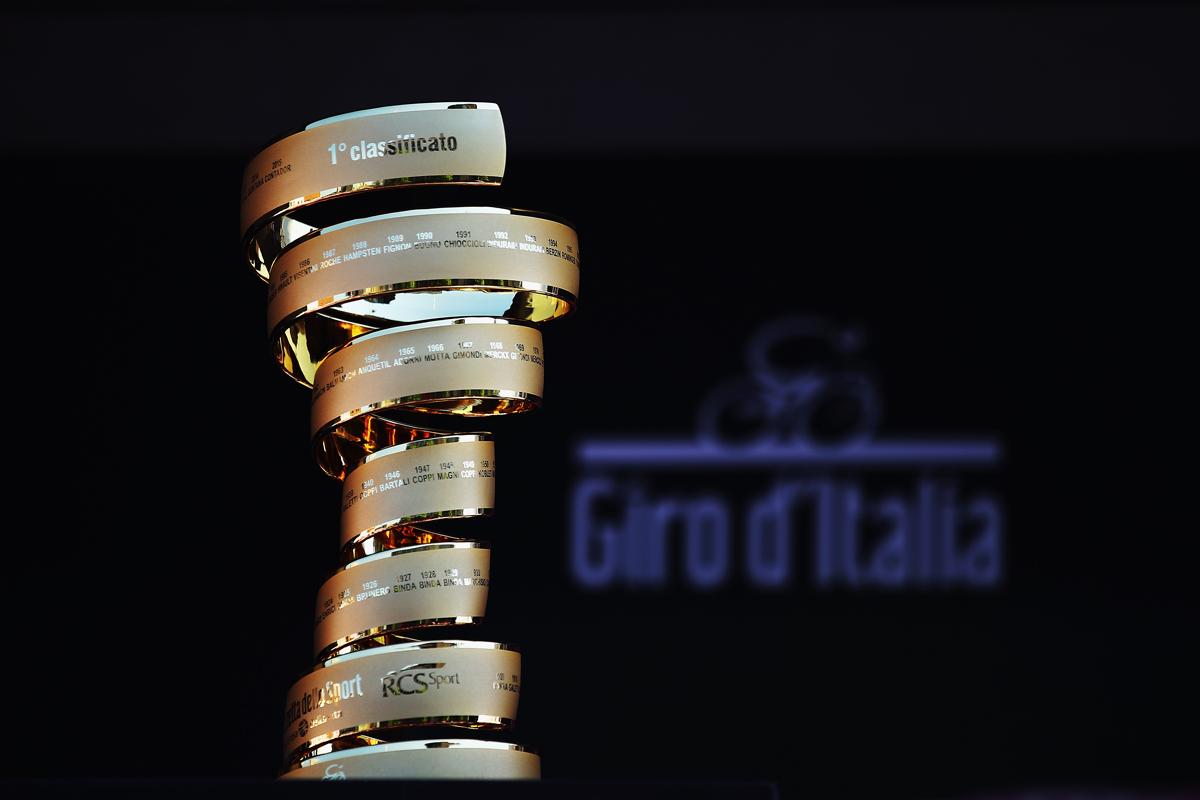 Giro d’Italia rinviato, la corsa rosa rimandata a causa del coronavirus