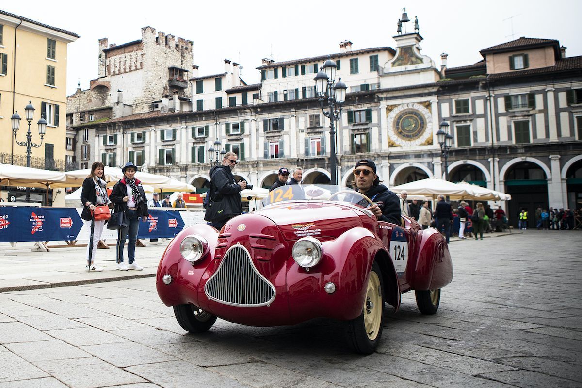 1000 miglia 2020: Covid non ferma “la gara più bella del mondo”