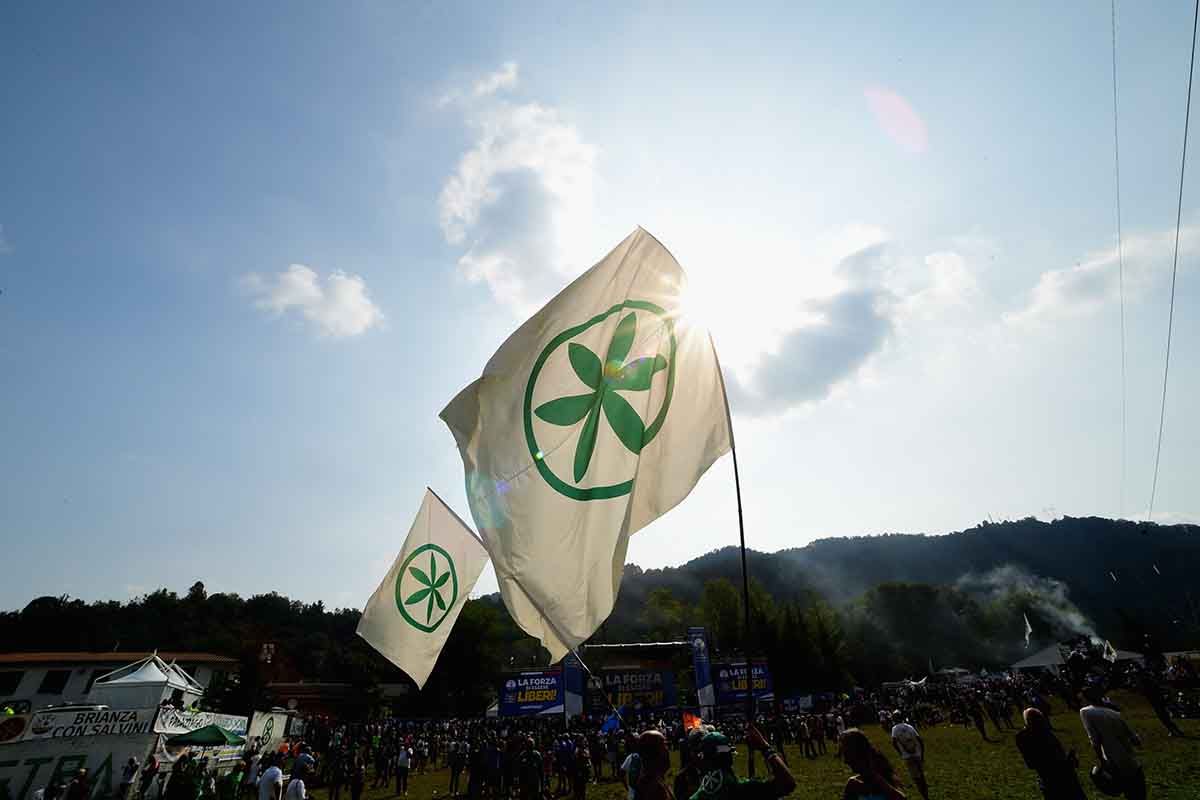 bandiera lega sondaggi