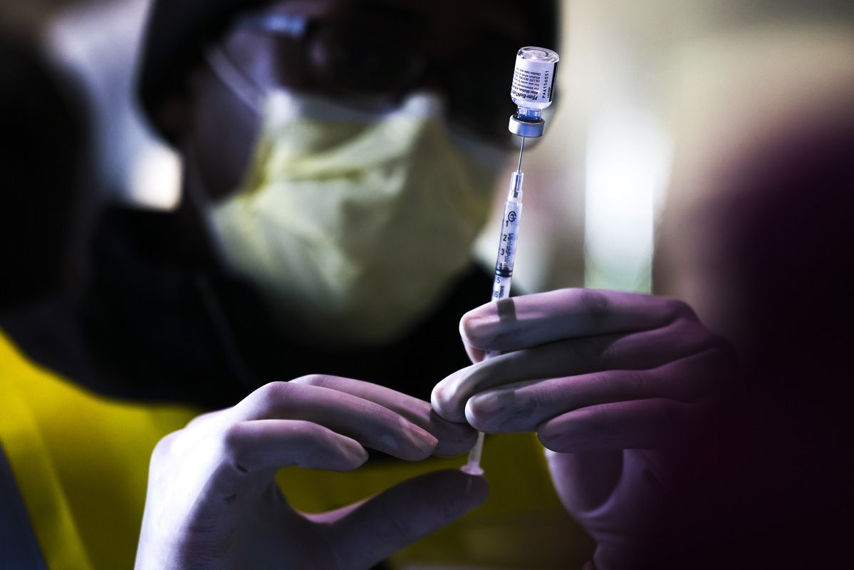 Coronavirus, Italia prima in Ue a bloccare l’export dei vaccini AstraZeneca