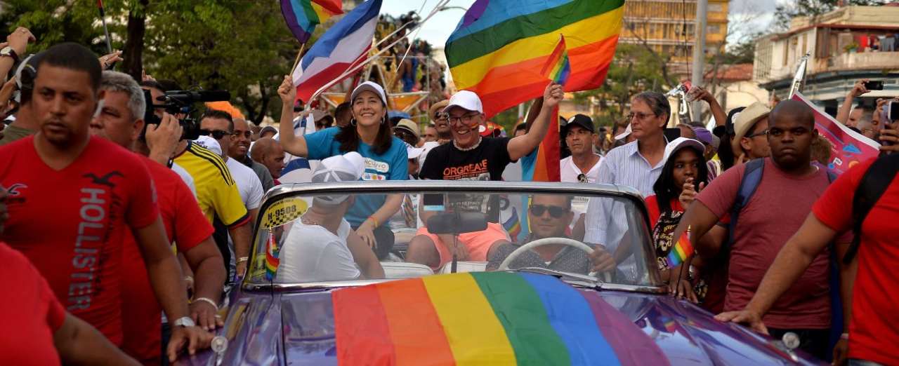 Cuba, manifestazione per i diritti degli omessuali