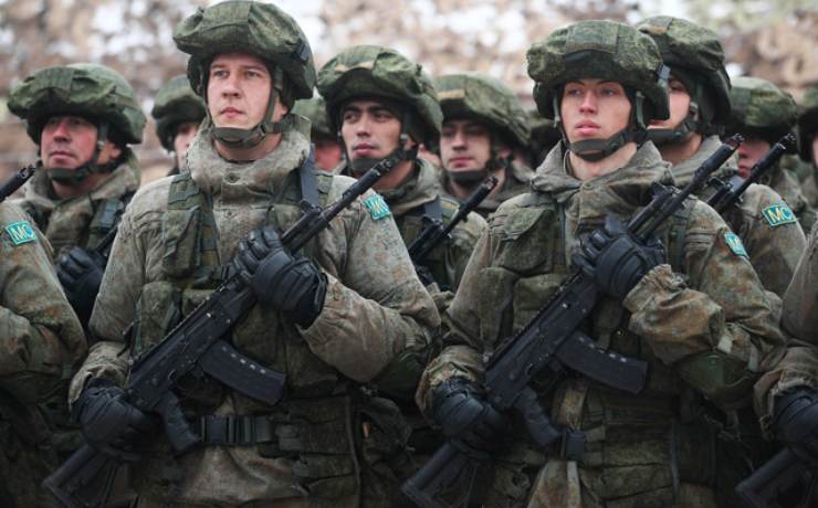 Militari russi