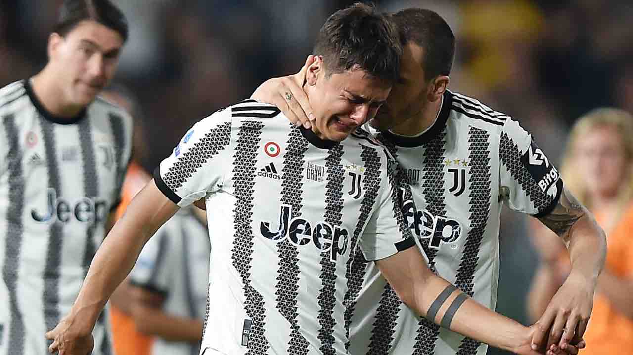 Paulo Dybala saluta la Juventus - Nanopress.it