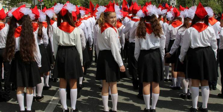 Un gruppo di 'giovani comuniste russe'