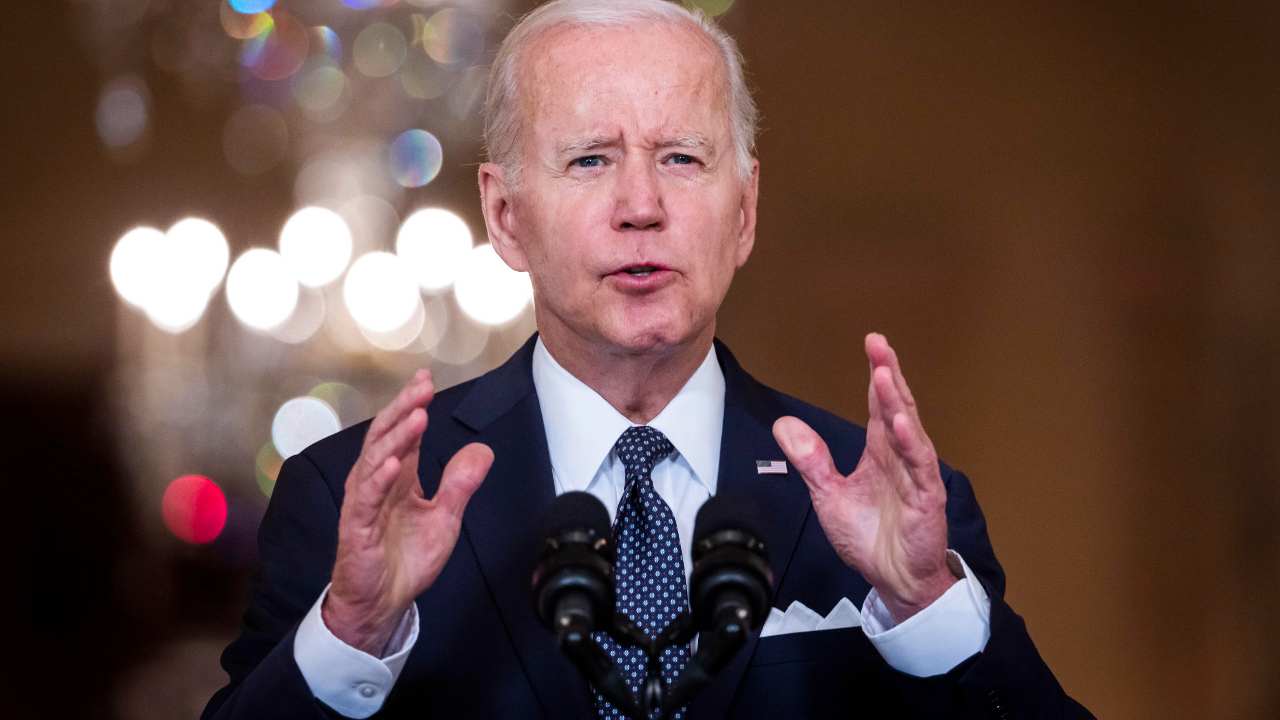 Biden ai repubblicani: stop alle armi d'assalto