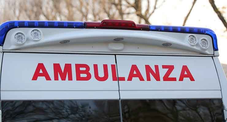 ambulanza - bambina abbandonata a Milano