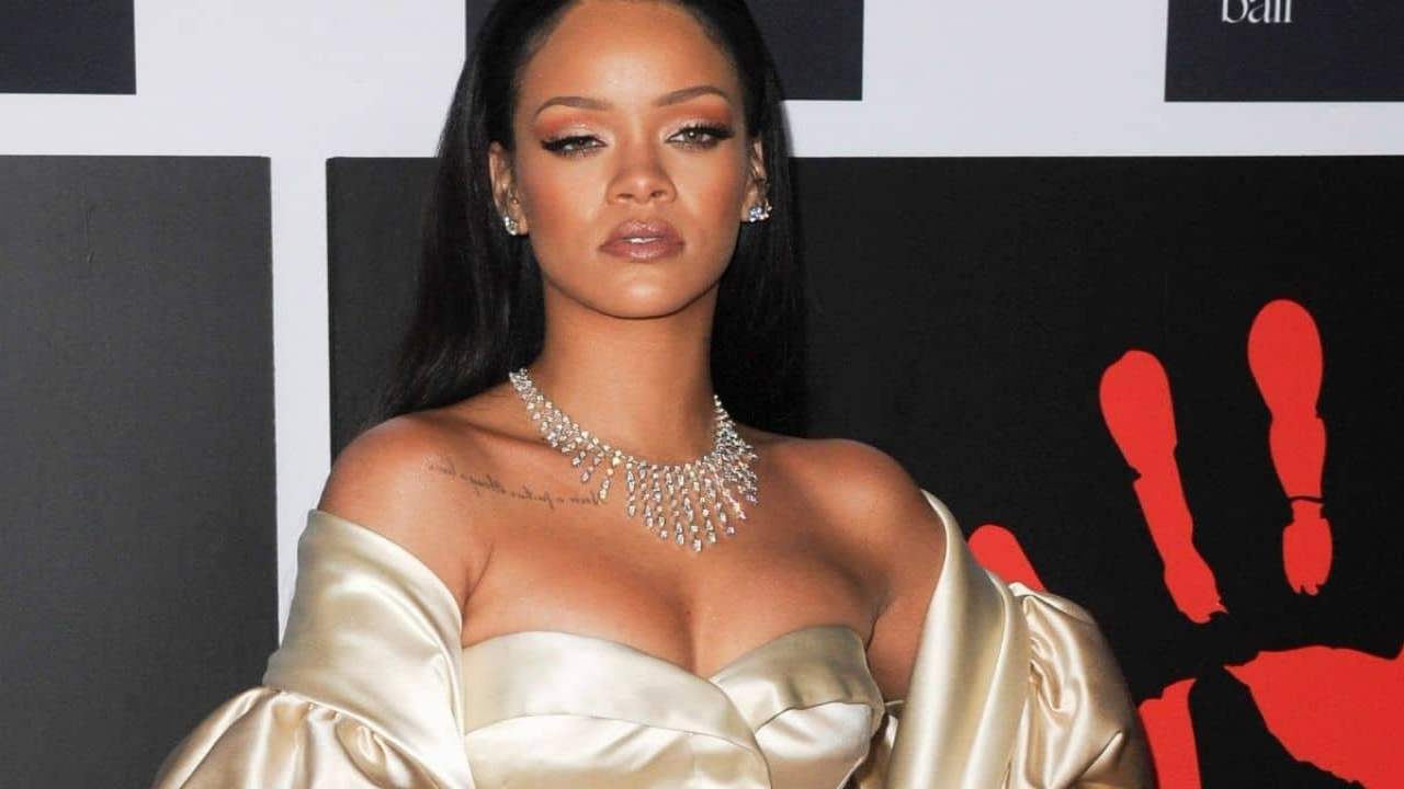 Rihanna giovane miliardaria