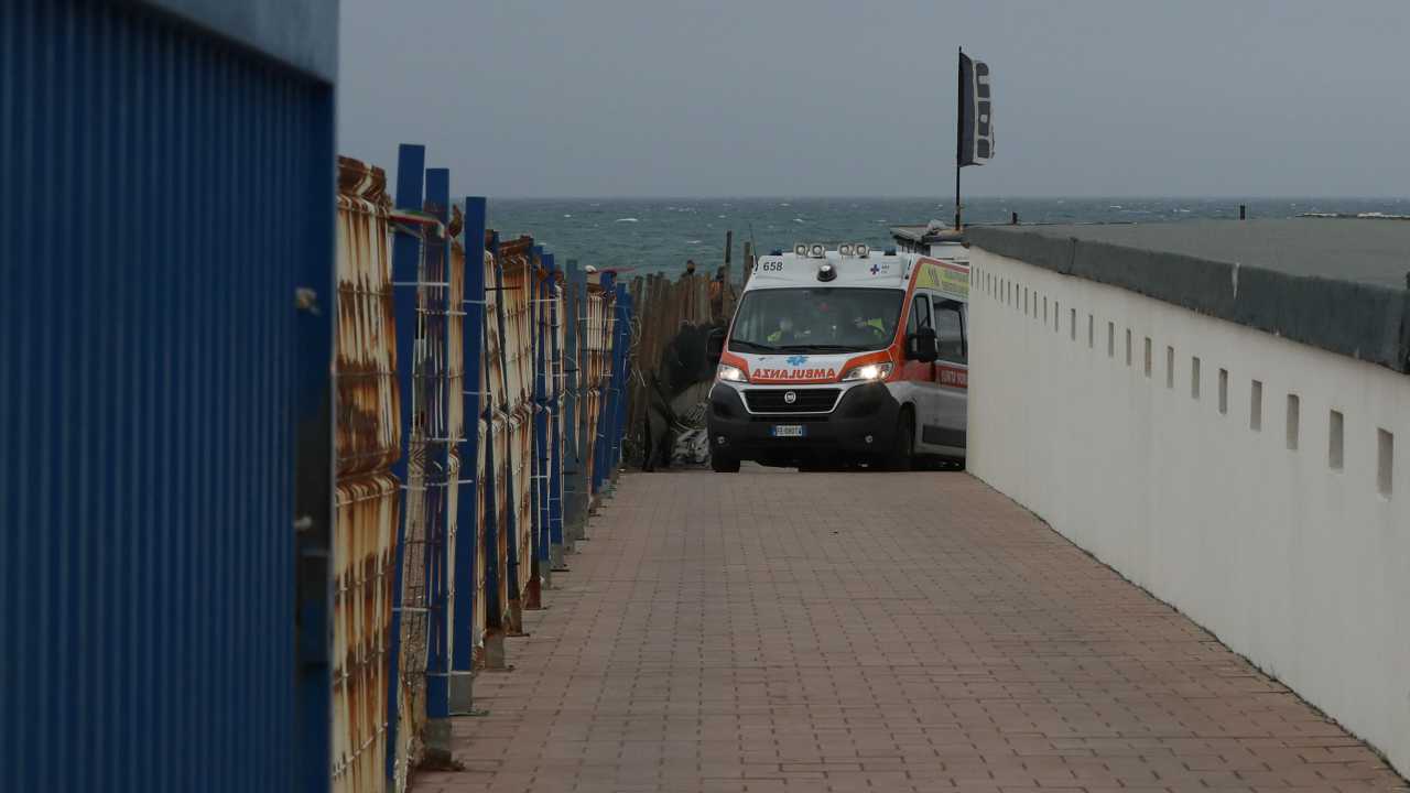 ambulanza spiaggia