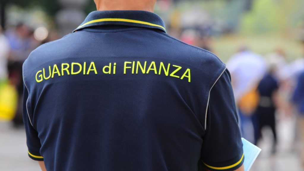 Agente Guardia di Finanza - Nanopress.it