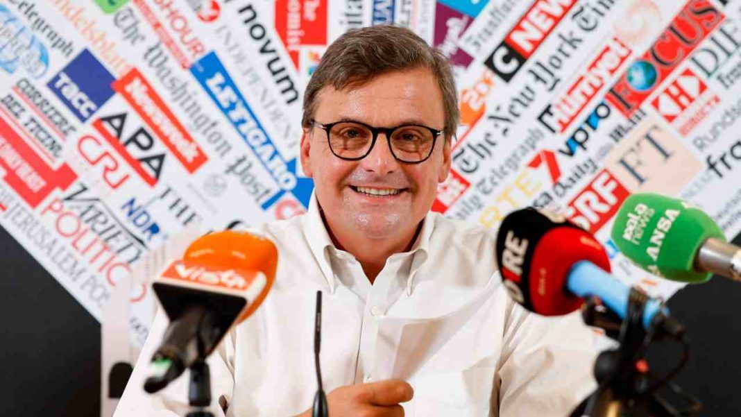 Il leader di Azione Carlo Calenda tra auspici e proposte