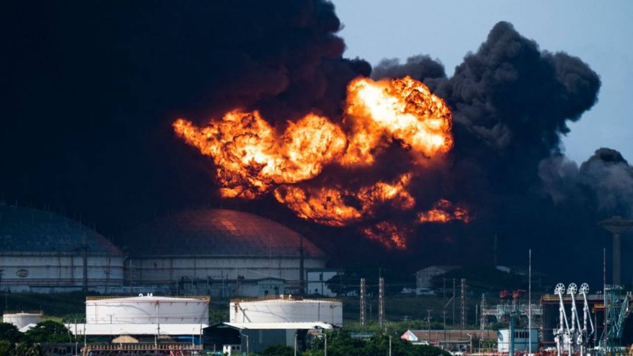 Cuba, eplosione in un deposito di stoccaggio