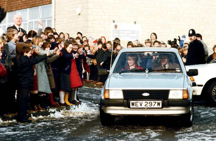 Lady Diana conduce una Ford Escort Ghia