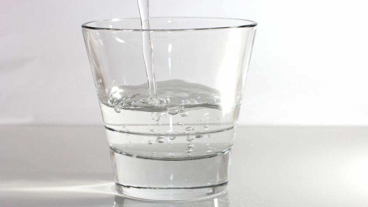 acqua bottiglia scadenza