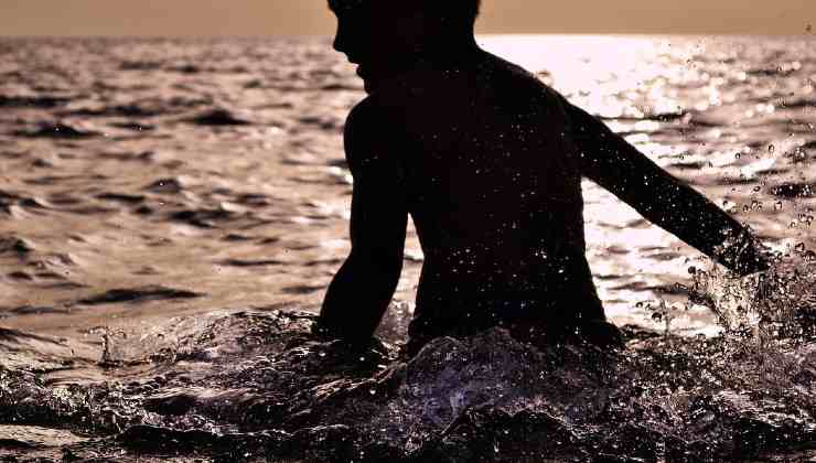 Dita raggrinzite verità