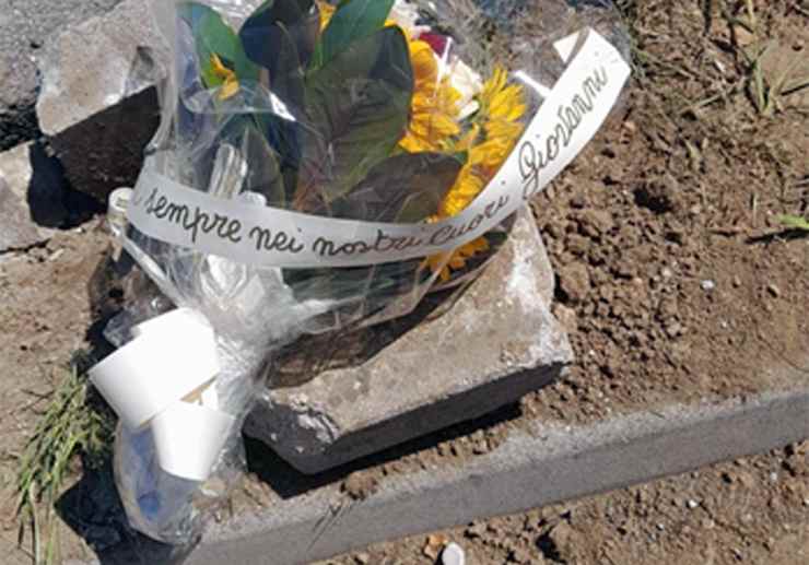 fiori per Giovanni Zanier