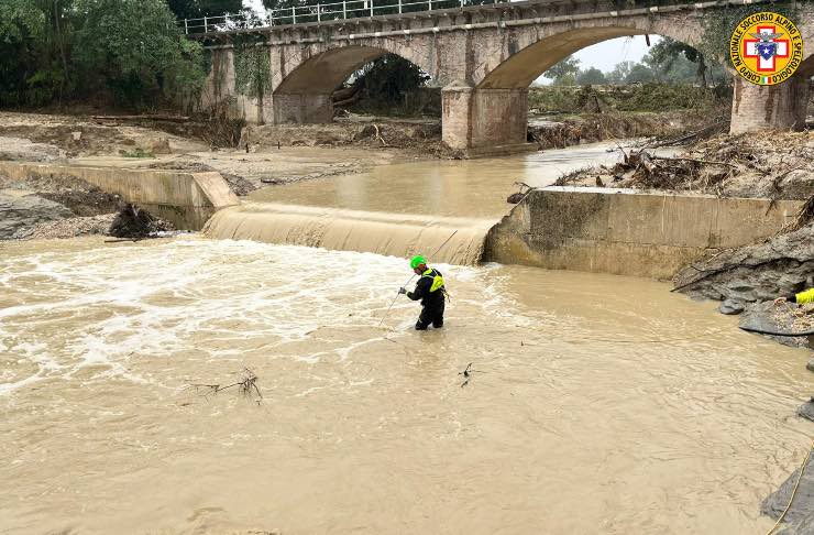 Alluvioni Marche, ricerca dei dispersi